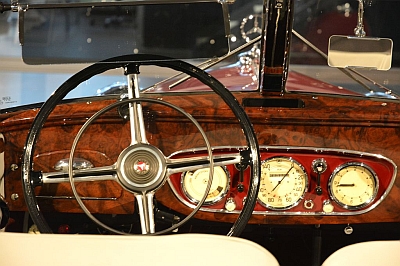  Oldtimer-Cockpit 